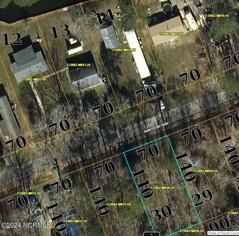 30 Hunt Club Trl # M, Hertford, NC 27944