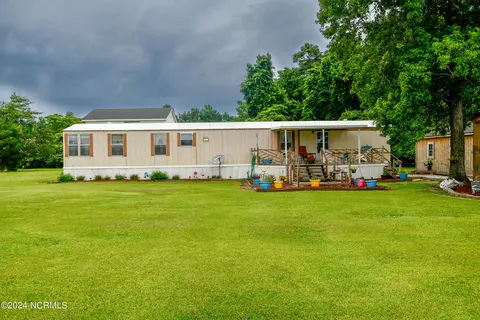 171 Richard Riggs Rd, Swansboro, NC 28584