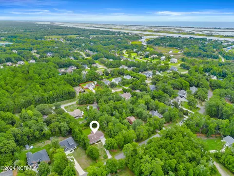 View/Area - 222 Hickory Ln, Hampstead, NC 28443 photo 7 of 8