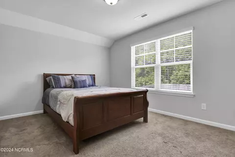 Bedroom - 240 Capital Dr, Hampstead, NC 28443 photo 4 of 6
