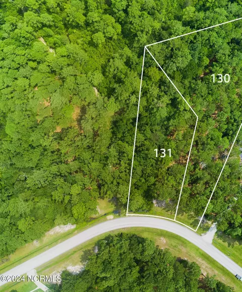 399 Mill Creek Rd, Minnesott Beach, NC 28510