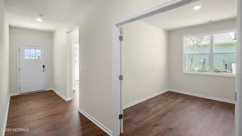 563 Banbury Ln, Pinehurst, NC 28374 photo 6