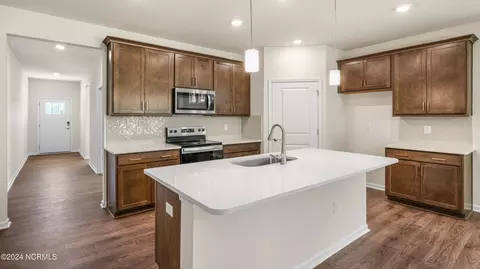 563 Banbury Ln, Pinehurst, NC 28374 photo 10