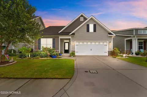 6140 Sand Ridge Ave, Wilmington, NC 28409