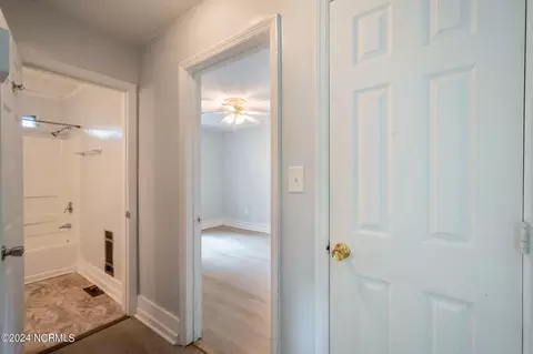 512 E Cliff St, Wallace, NC 28466 photo 25