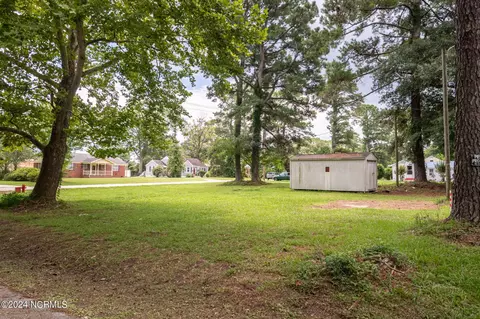 512 E Cliff St, Wallace, NC 28466 photo 43