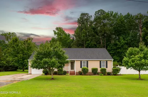 647 Willeyton Rd, Gates, NC 27937