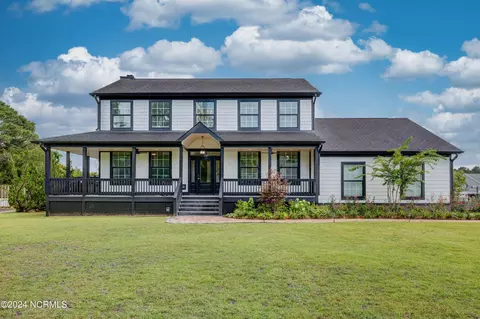 922 Sheffield Dr, Wilmington, NC 28411