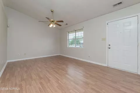 313 Timber Ridge Dr, Hubert, NC 28539 photo 8