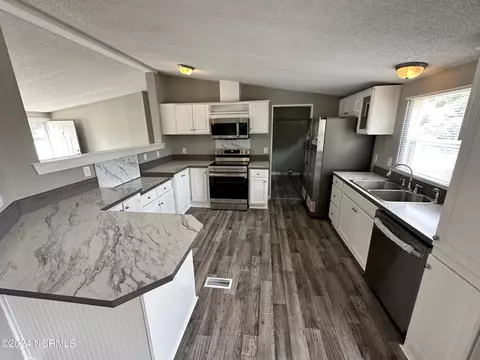 110 Brandy Ave, La Grange, NC 28551 photo 6