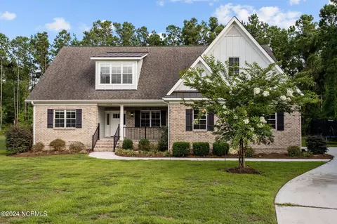 402 Compass Pt, Hampstead, NC 28443 photo 4