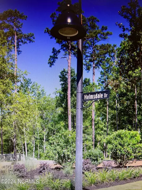 815 Helmsdale Dr, Wilmington, NC 28405