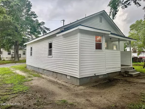 408 Roberson St, Williamston, NC 27892 photo 27