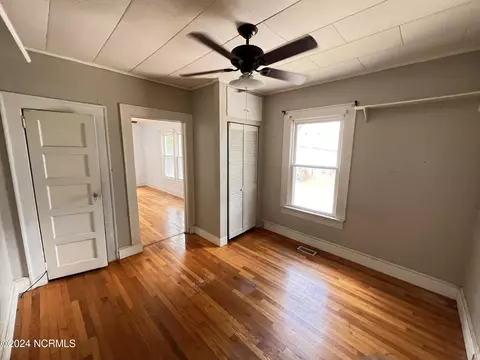 733 W Hamlet Ave, Hamlet, NC 28345 photo 11