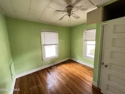 733 W Hamlet Ave, Hamlet, NC 28345 photo 9