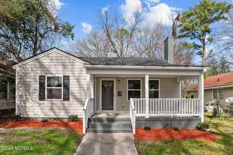 1408 Myrtle St, Greenville, NC 27834