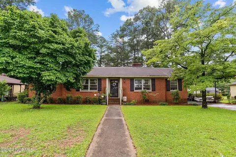 202 Kirkland Dr, Greenville, NC 27858