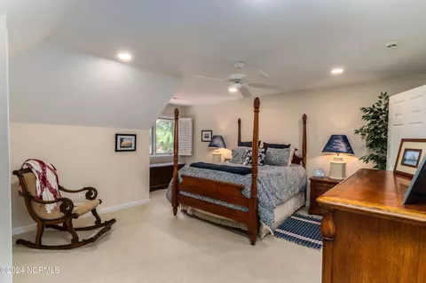 Bedroom - 25 Wellington Dr, Pinehurst, NC 28374 photo 6 of 9