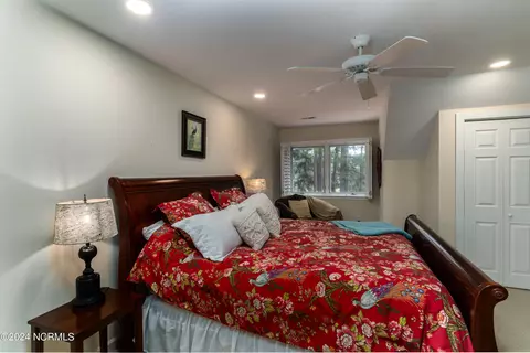 Bedroom - 25 Wellington Dr, Pinehurst, NC 28374 photo 7 of 9