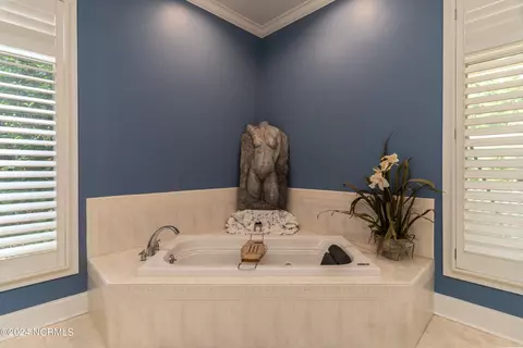 Bath - 25 Wellington Dr, Pinehurst, NC 28374 photo 4 of 6