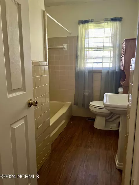 403 Clemmons St, Roper, NC 27970 photo 8