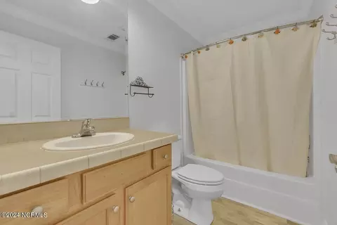 Bath - 116 Patsy Ln, Hubert, NC 28539 photo 5 of 5