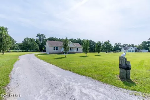 116 Patsy Ln, Hubert, NC 28539