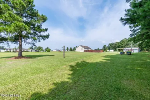 Exterior - 116 Patsy Ln, Hubert, NC 28539 photo 10 of 10