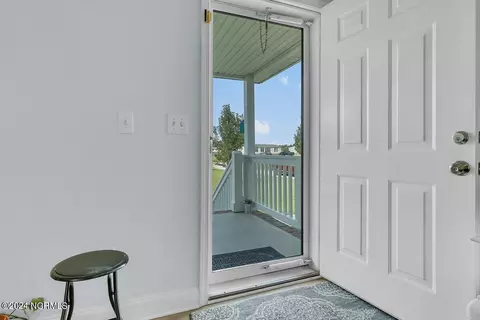 Entry Way - 116 Patsy Ln, Hubert, NC 28539 photo 1 of 2