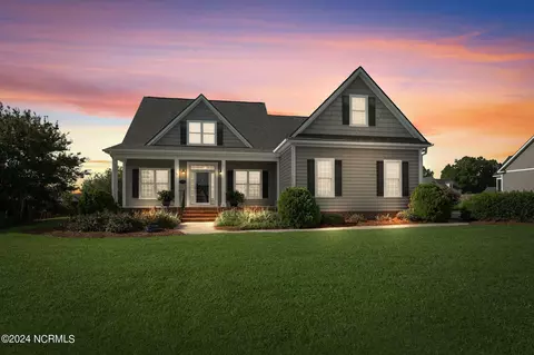 721 Hunters Pointe Rd, Nashville, NC 27856