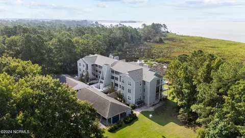 View/Area - 9112 Riverview Dr, New Bern, NC 28560 photo 3 of 6