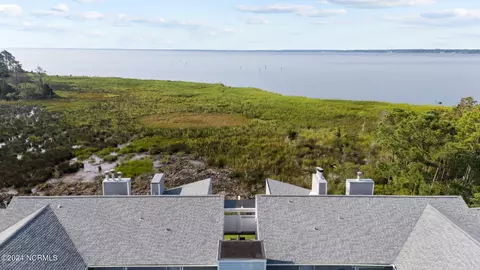 View/Area - 9112 Riverview Dr, New Bern, NC 28560 photo 2 of 6