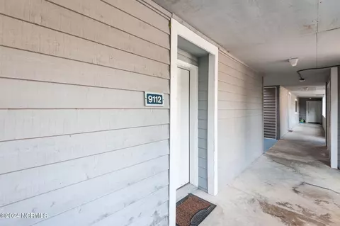 Exterior - 9112 Riverview Dr, New Bern, NC 28560 photo 3 of 5