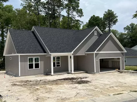 757 Pantego Blvd SE, Bolivia, NC 28422