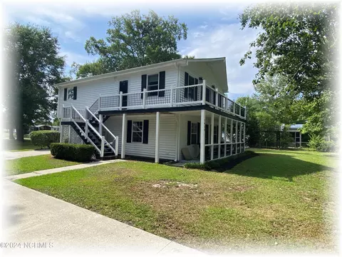 1650 Pine Valley Dr SW, Supply, NC 28462