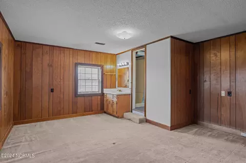 Bedroom - 174 Alfred Dr, Gloucester, NC 28528 photo 5 of 6