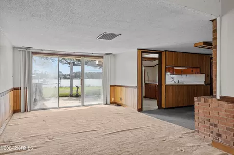 Living - 174 Alfred Dr, Gloucester, NC 28528 photo 2 of 3