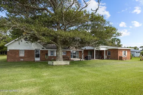 Exterior - 174 Alfred Dr, Gloucester, NC 28528 photo 1 of 6