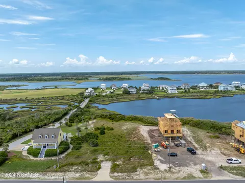 397 New River Inlet Rd, North Topsail Beach, NC 28460