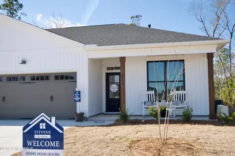 6568 Pinnacle Pt, Winnabow, NC 28479