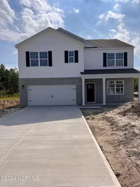 1051 Shoreline Dr, Vass, NC 28394