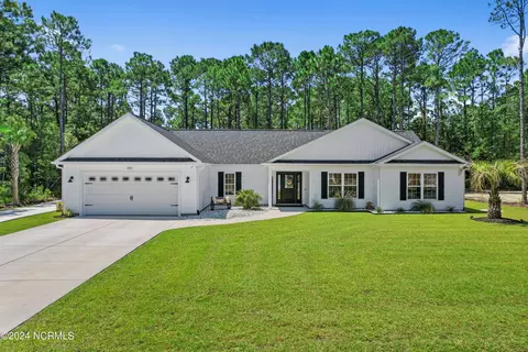 185 Boundary Loop Rd NW, Calabash, NC 28467