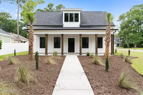 9220 Hutton Heights Way SW, Calabash, NC 28467