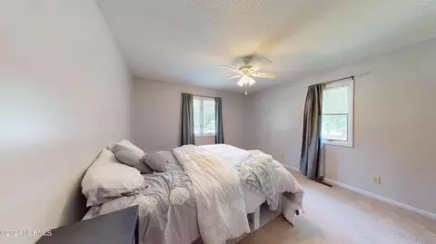 Bedroom - 116 Shenandoah Rd E, West End, NC 27376 photo 4 of 7