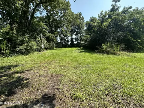 422 George St, Belhaven, NC 27810