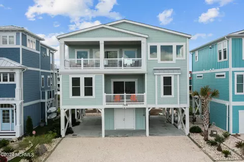 1208 Riverside Dr, Sunset Beach, NC 28468