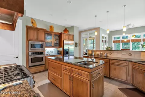 Kitchen - 103 Strathaven Ct, Pinehurst, NC 28374 photo 4 of 6