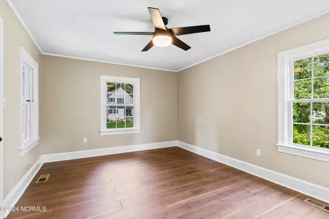 413 E Cliff St, Wallace, NC 28466 photo 20