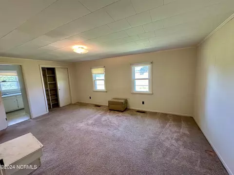 607 Smith Chapel Rd, Mount Olive, NC 28365 photo 6