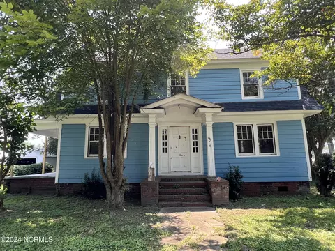 429 Dr Martin Luther King Jr Ave, Edenton, NC 27932